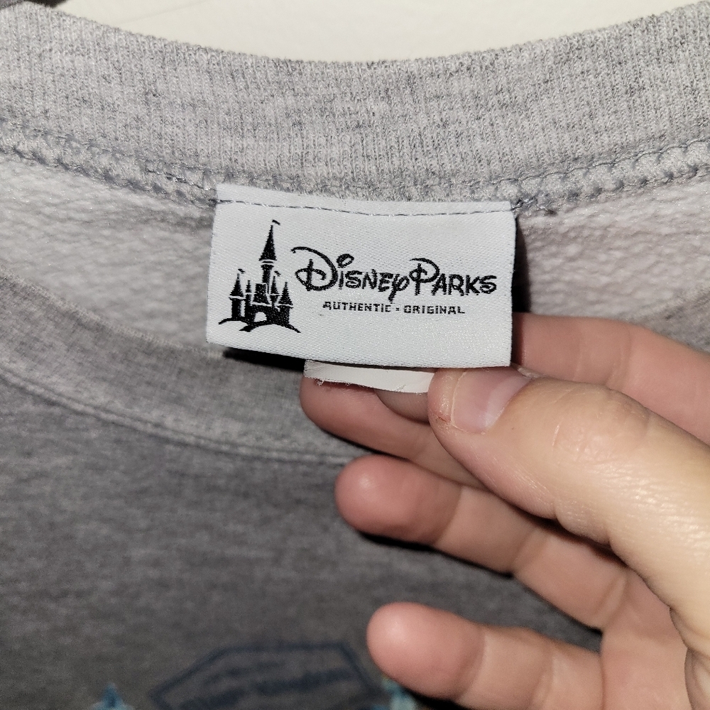 Disney Parks Women's Gray Long Sleeved Crewneck Sweater, Size M - Picture 5 of 7